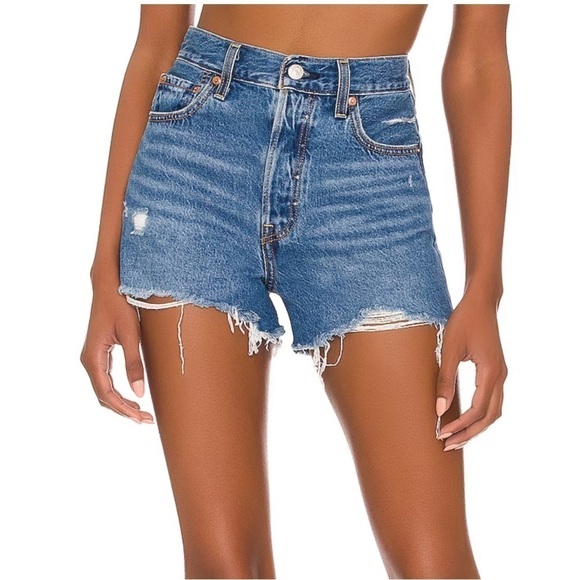 Levi's Pants - Levis Ribcage Shorts